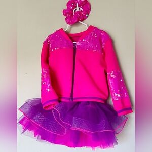 Weissman hip hop or jazz costume. Size IC. Bright colors